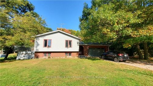 1712 County Rd 2 Road, Front of Yonge, ON, K0E1R0 | Card Image