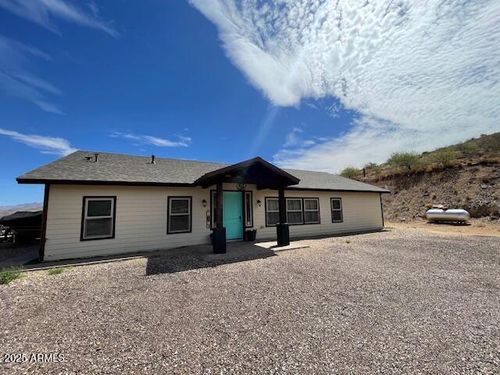 8407 S Ice House Canyon Rd, Globe, AZ, 85501-4140 | Card Image