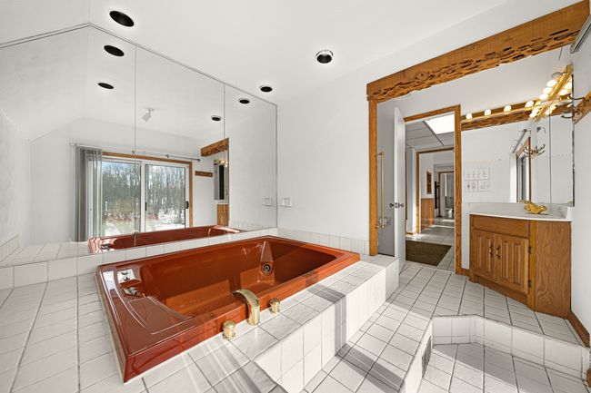 4717 Mohican Ln, House other with 5 bedrooms, 5 bathrooms and null parking in Okemos MI | Image 14