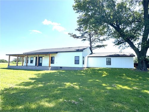 22372 North Rd, Summers, AR, 72769-9502 | Card Image