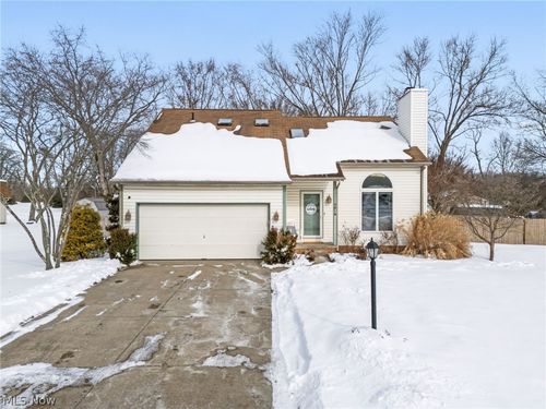 3619 Bunker Hill St Nw, Massillon, OH, 44646-3141 | Card Image