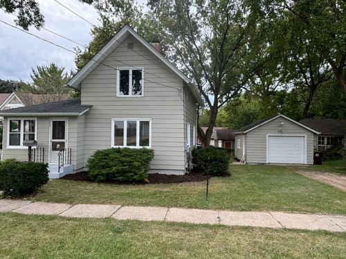 112 E 5th Street, Belvidere, IL, 61008 | Card Image