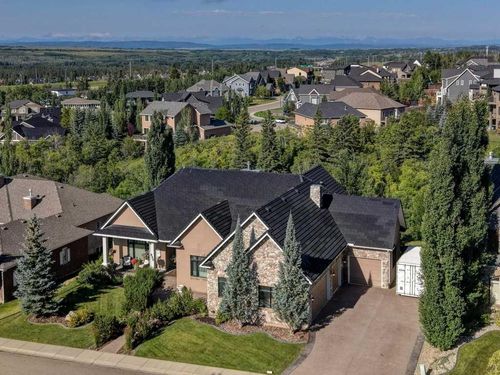 206 Fortress Manor Sw, Calgary, AB, T3H4Z2 | Card Image