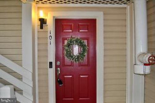 apt-101-240 S Reynolds St, ALEXANDRIA, VA, 22304-4459 | Card Image