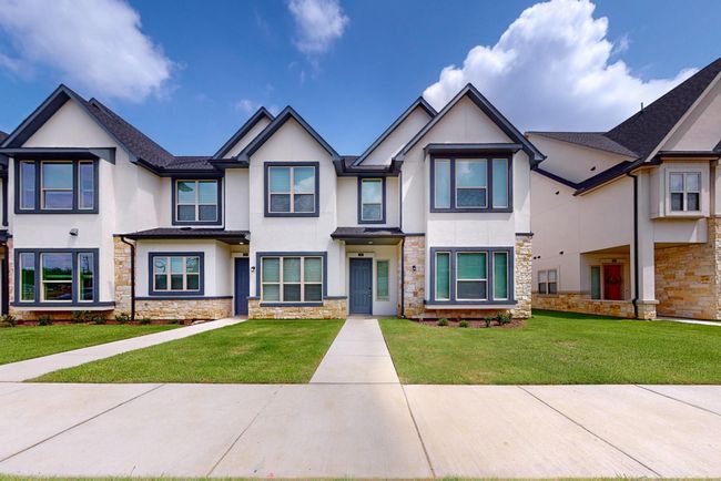 329 Mule Deer Dr, Townhouse with 4 bedrooms, 3 bathrooms and null parking in Little Elm TX | Image 5