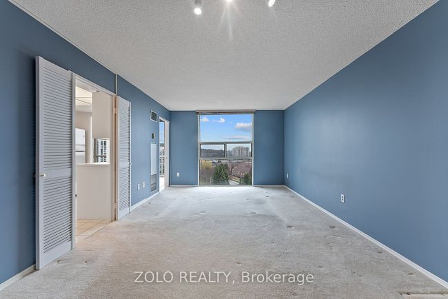 911 - 40 Harding Blvd, Condo with 3 bedrooms, 2 bathrooms and 1 parking in Richmond Hill ON | Image 10