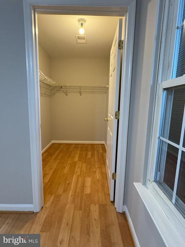 APT-104 - 1061 Gardenview Loop, Condo with 2 bedrooms, 2 bathrooms and null parking in WOODBRIDGE VA | Image 18