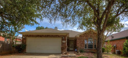 140 Flyaway Ln, Fort Worth, TX, 76120-1634 | Card Image