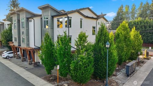 f-4-19225 Damson Rd, Lynnwood, WA, 98036-4956 | Card Image