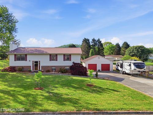 2022 Independence Dr, Maryville, TN, 37803-2669 | Card Image