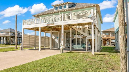 1979 Matt Dr, Crystal Beach, TX, 77650 | Card Image