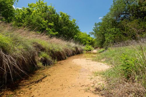 13-13 B A J Ln, Fredericksburg, TX, 78624 | Card Image