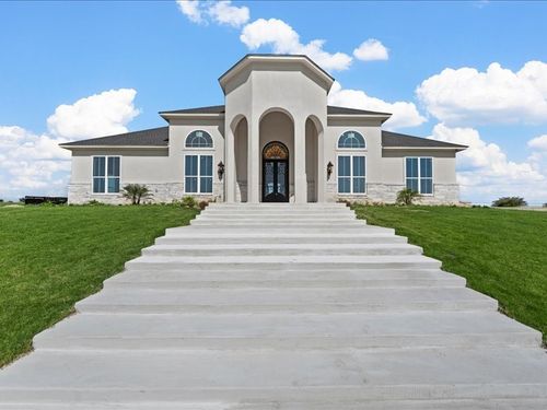 112 Yellow Rose St, Lorena, TX, 76655-3777 | Card Image