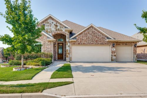 2448 Otero Pass, Fort Worth, TX, 76131-3002 | Card Image