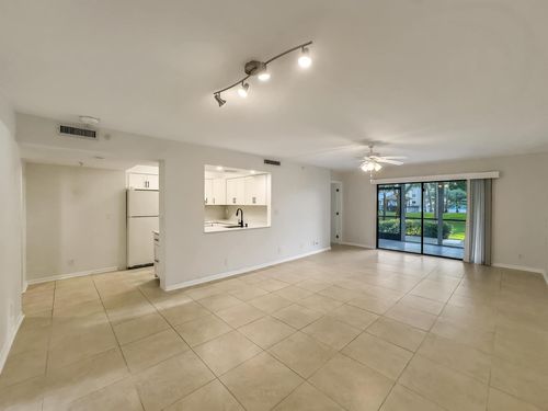 apt-104-2112 S Cypress Bend Dr, Pompano Beach, FL, 33069-4452 | Card Image