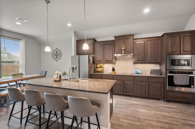 5610 Goodnight Ct, House other with 4 bedrooms, 3 bathrooms and null parking in Midlothian TX | Image 11