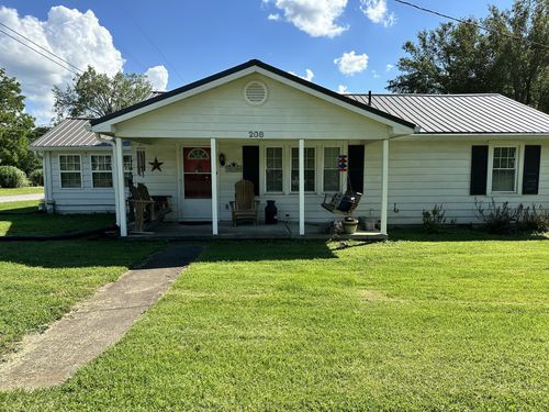 208 Wakefield Ave, Cornersville, TN, 37047-4503 | Card Image