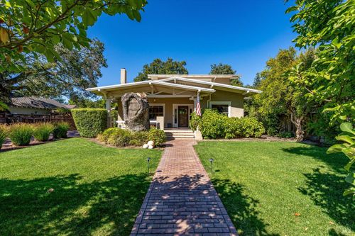 230 E Napa St, Sonoma, CA, 95476-6721 | Card Image