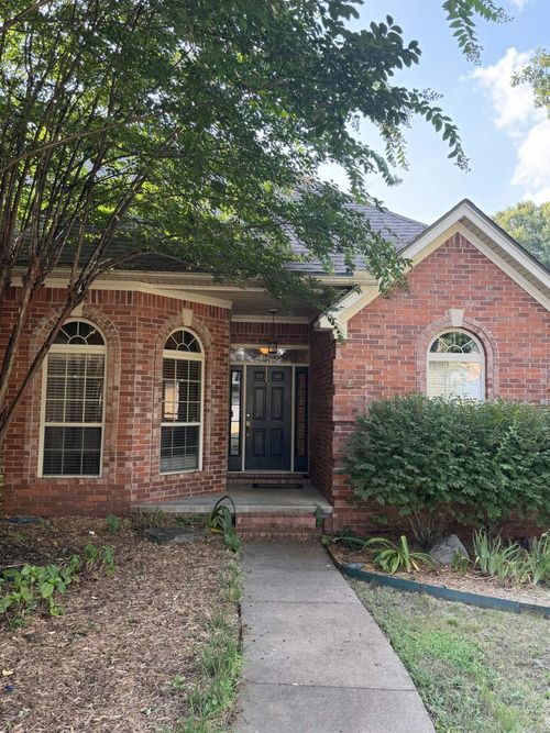 26 Ozark Dr, Maumelle, AR, 72113-6388 | Card Image