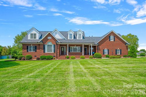 600 Ivah Lee Way, Monroe, NC, 28110-9276 | Card Image