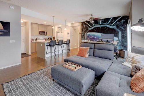 81-300 Evanscreek Crt Nw, Calgary, AB, T3P0B8 | Card Image