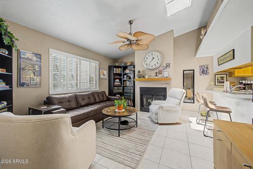 143-2020 W Union Hills Dr, Phoenix, AZ, 85027-5801 | Card Image