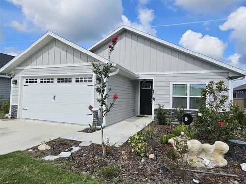 1394 68th Ter, GAINESVILLE, FL, 32607-1018 | Card Image