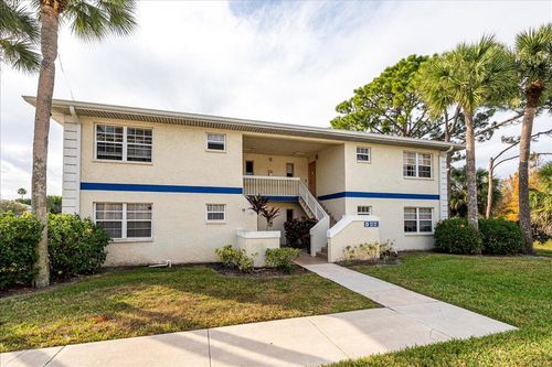 204-1506 Se Royal Green Cir, Port St Lucie, FL, 34952-7667 | Card Image
