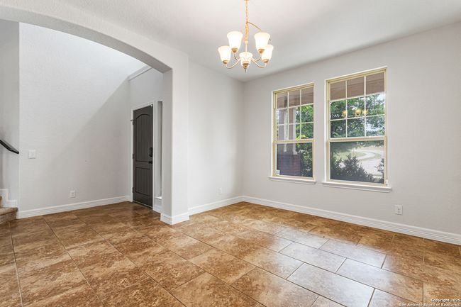 5801 Devonwood St, House other with 4 bedrooms, 3 bathrooms and null parking in Cibolo TX | Image 5