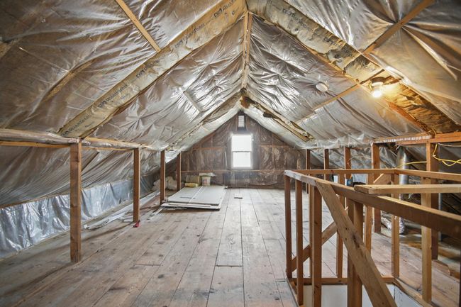 Attic | Image 13