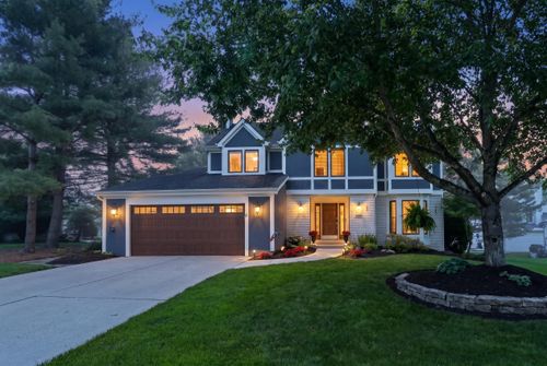 7690 Godfrey Cir, Reynoldsburg, OH, 43068-8109 | Card Image