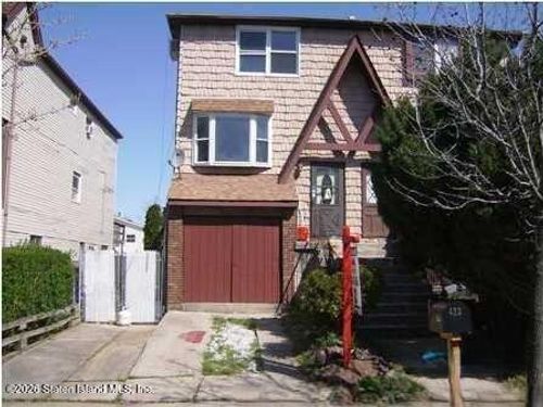 423 Lisk Ave, Staten Island, NY, 10303-1779 | Card Image
