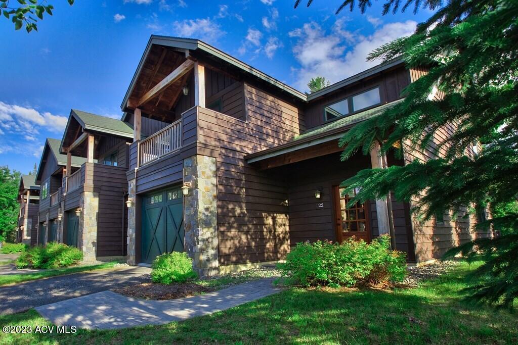 Long Pond Trl, Lake Placid, NY 12946