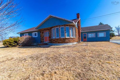 30 Common Cross Rd, Saulnierville, NS, B0W2Z0 | Card Image