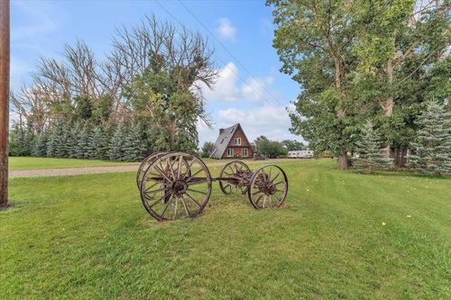 241037 Rge Rd 241, Rural Wheatland County, AB, T1P2C3 | Card Image