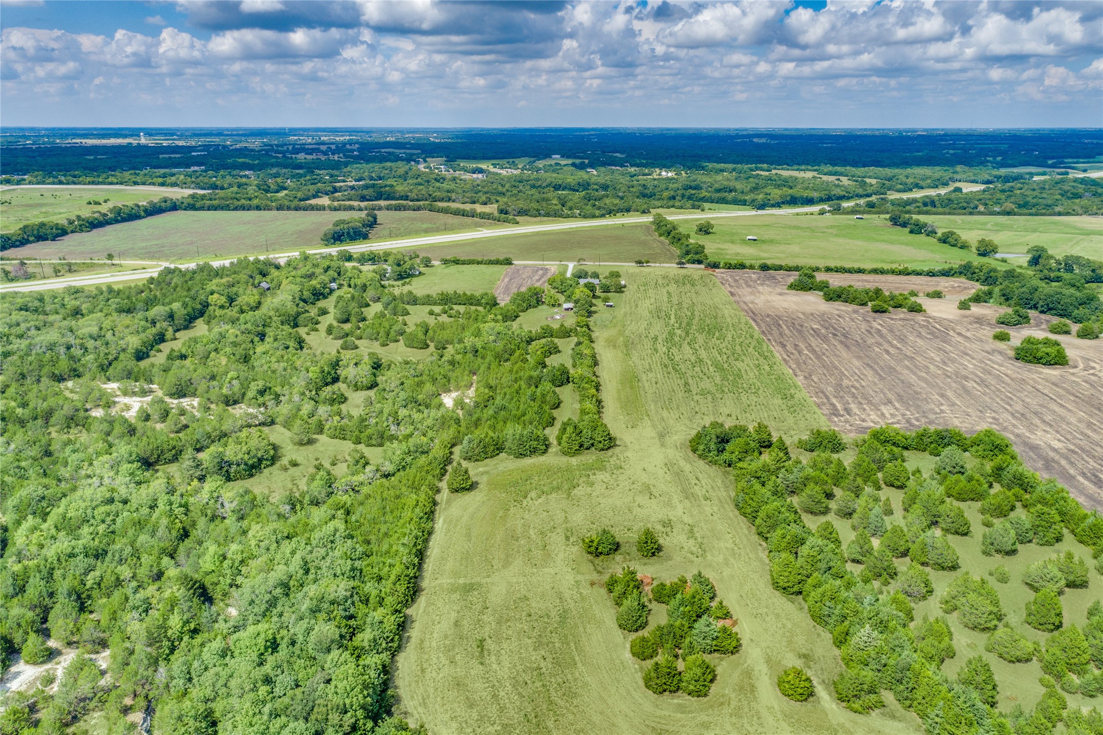Land in Anna 3