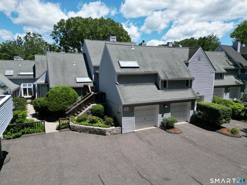 50-50 Wilton Crst, Wilton, CT, 06897-4053 | Card Image