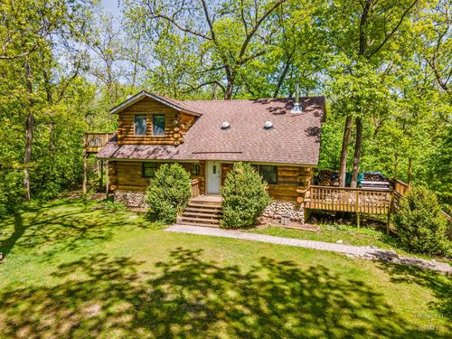 8753 Camp Lake Rd, Salem, WI, 53168-9388 | Card Image