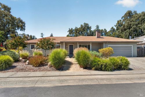 514 W 4th St, Cloverdale, CA, 95425-3107 | Card Image