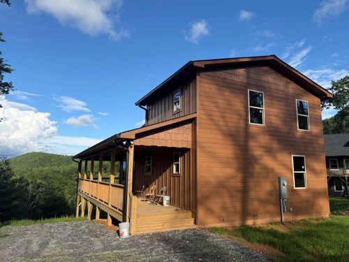 687 Point Overlook Trl, Murphy, NC, 28906-3992 | Card Image