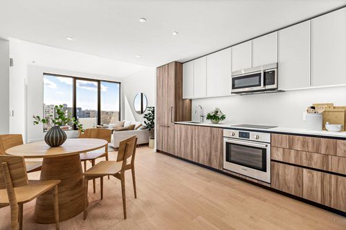 unit-4c-387 8th St, Jersey City, NJ, 07302-6108 | Card Image