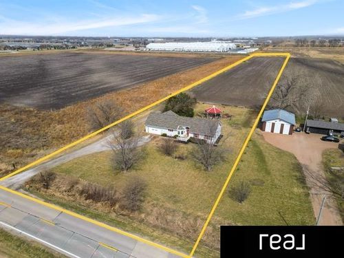26110 W Maple Rd, Waterloo, NE, 68069-5622 | Card Image