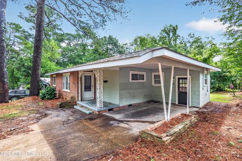 4336 Woodland Ave, Jackson, MS, 39206-3955 | Card Image