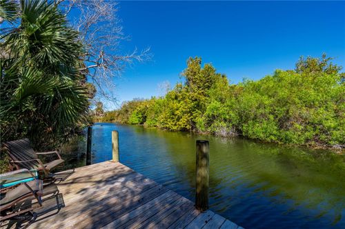 29505 Jones Loop Rd, Punta Gorda, FL, 33950-8337 | Card Image