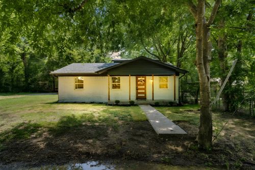 107 S Gibson St, Waxahachie, TX, 75165-3207 | Card Image