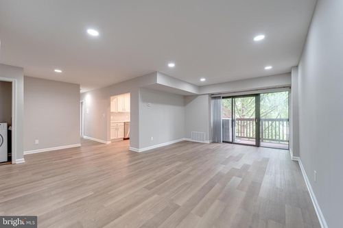 apt-202-51 Skyhill Rd, ALEXANDRIA, VA, 22314-4995 | Card Image