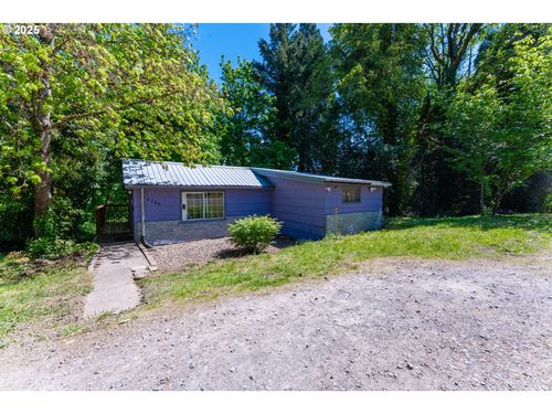 2700 Underhill Ln, West Linn, OR, 97068-2400 | Card Image