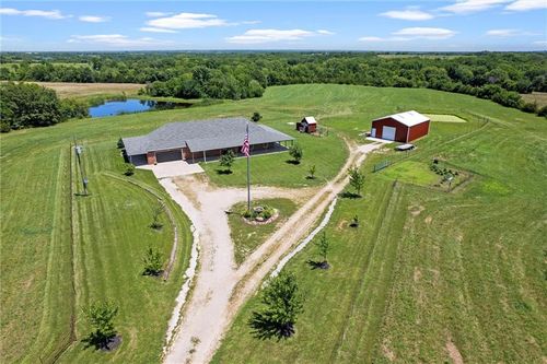 10438 N K92 Hwy, Mc Louth, KS, 66054-4291 | Card Image