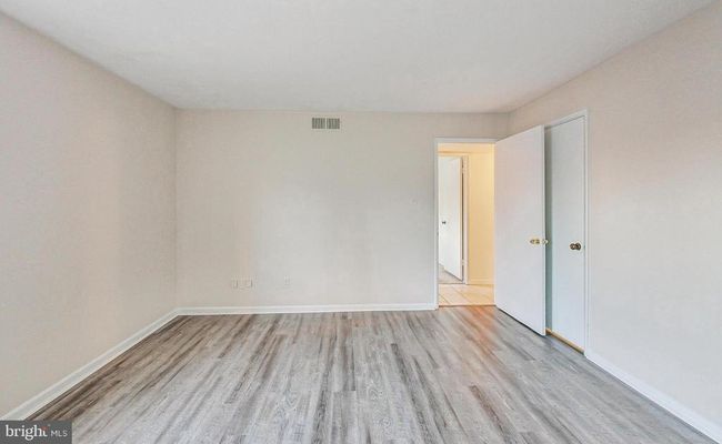 6-101 - 6 Monroe St, Condo with 2 bedrooms, 2 bathrooms and null parking in ROCKVILLE MD | Image 17