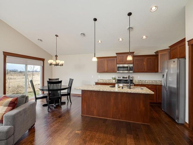 20867 Hardwood Rd N Forest Lake MN 55025 USA-012-001-Kitchen-MLS_Size.jpg | Image 12